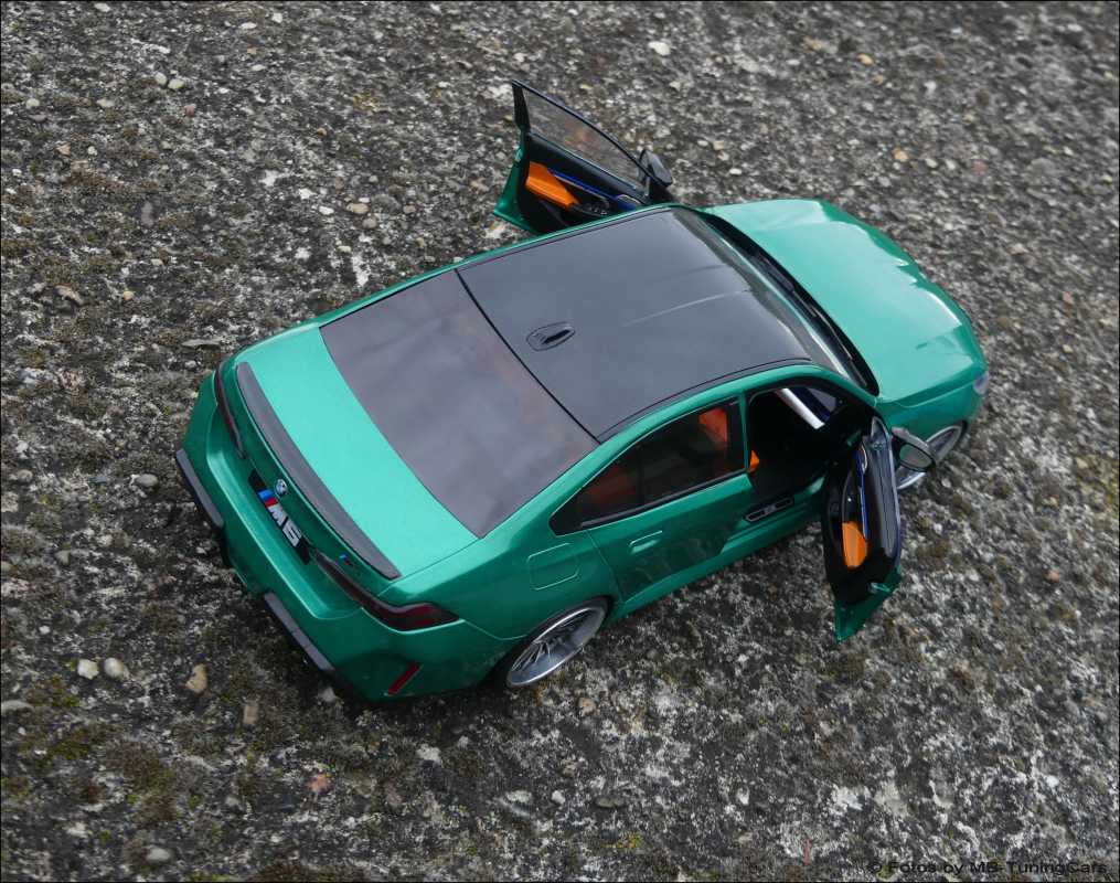 1:18 BMW M5 (G90) Isle of Man Grün Metalli Alpina Alufelgen + OVP